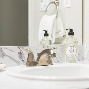 bathroom finishes at the overlook apartments in atlanta ga